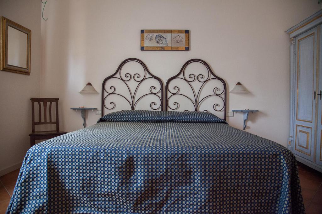 Hotel Locanda Degli Artisti Borgo San Lorenzo Værelse billede