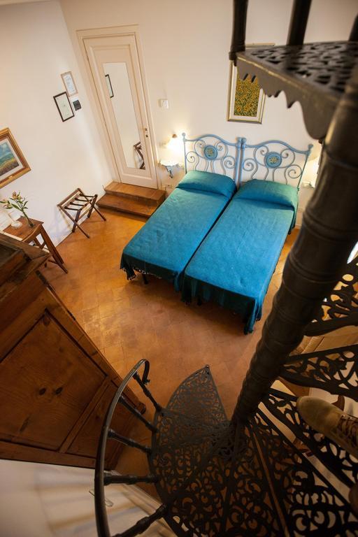 Hotel Locanda Degli Artisti Borgo San Lorenzo Værelse billede