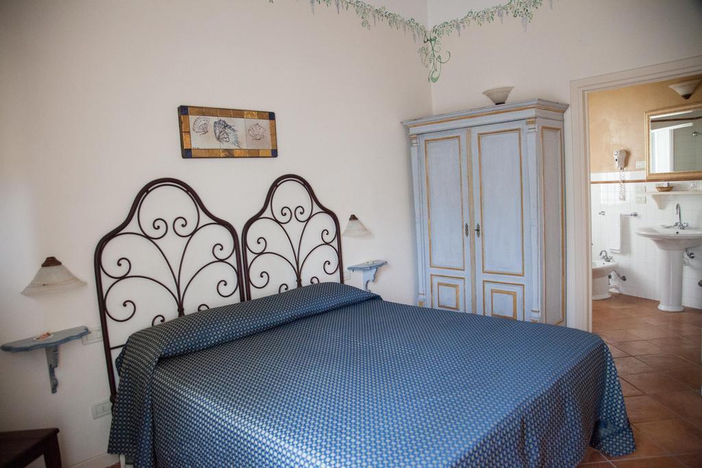 Hotel Locanda Degli Artisti Borgo San Lorenzo Værelse billede