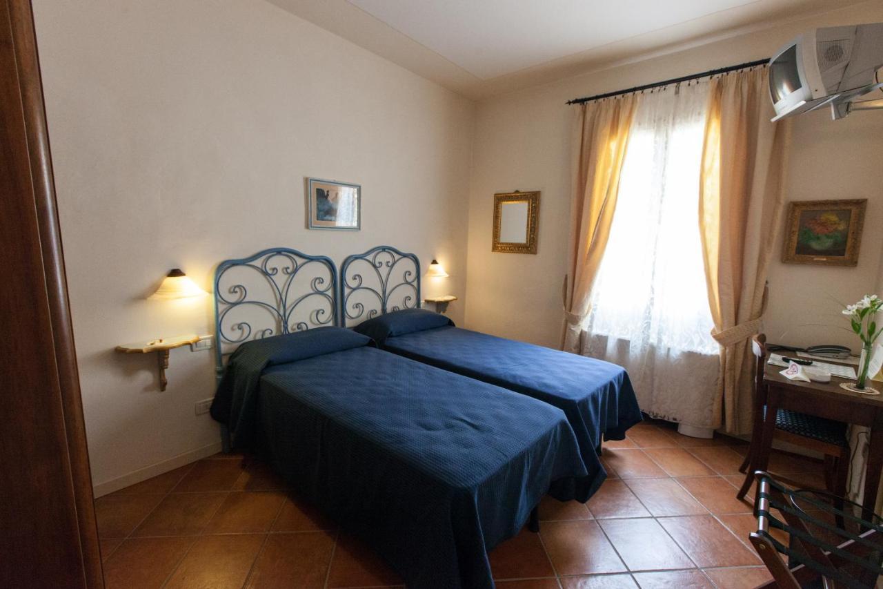 Hotel Locanda Degli Artisti Borgo San Lorenzo Eksteriør billede